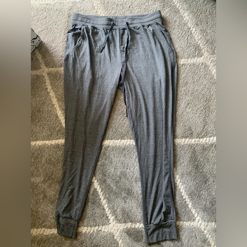 American Eagle lounger joggers size medium